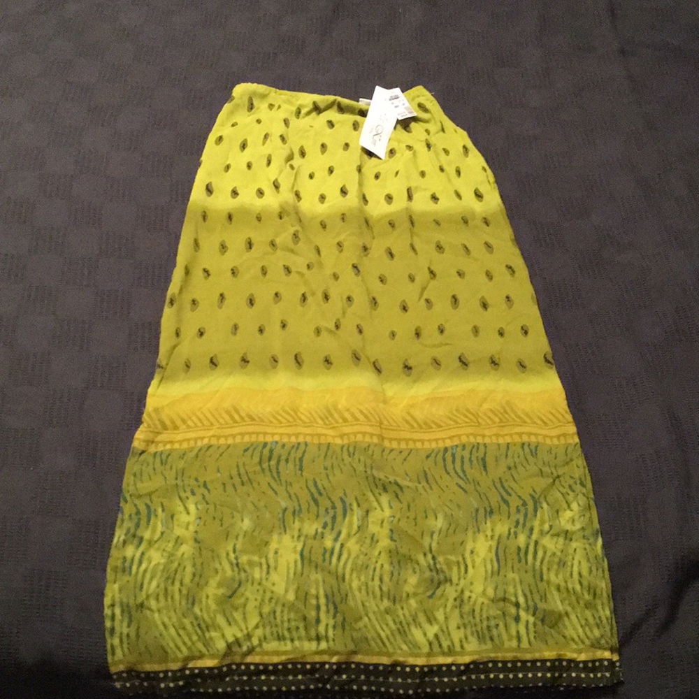 NWT Women's Marla Kim skirt